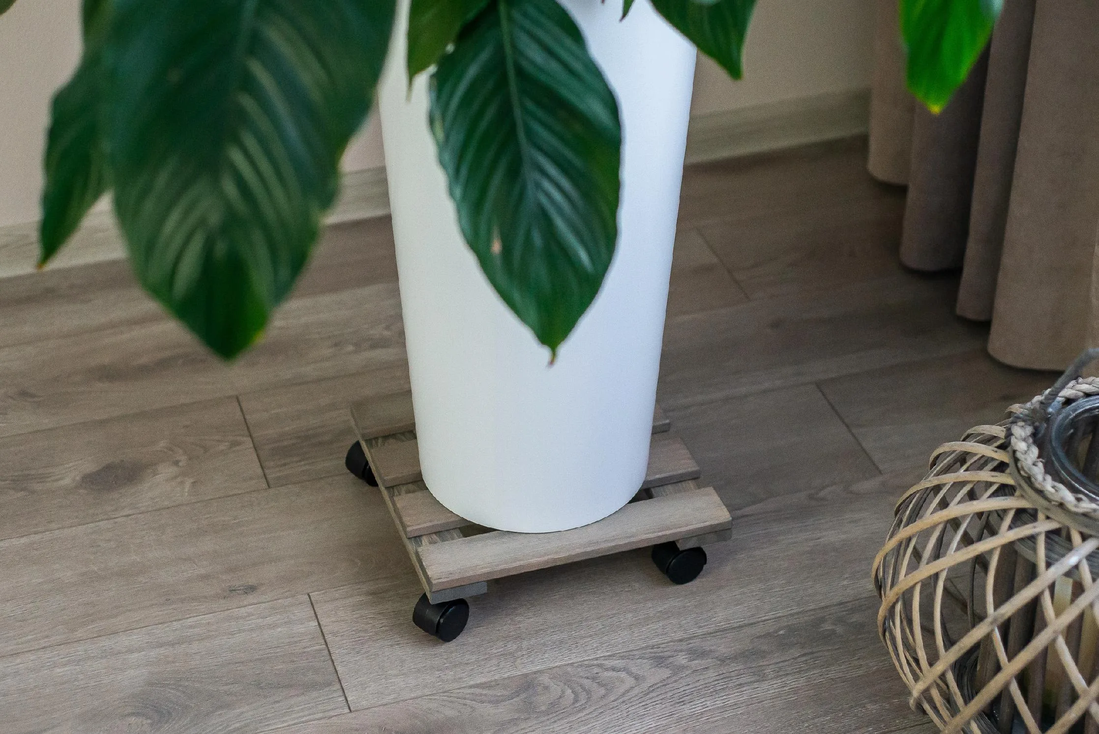 PODSTAWKA POD DONICZKĘ NA KÓŁKACH - obrazek 7