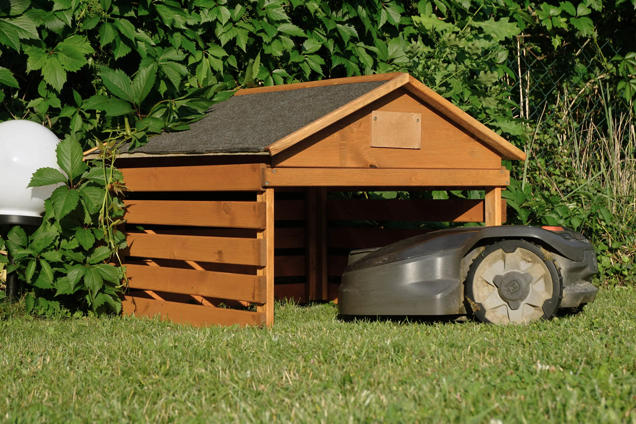 GARAŻ DLA ROBOTA KOSZĄCEGO DWUSPADOWY - obrazek 6